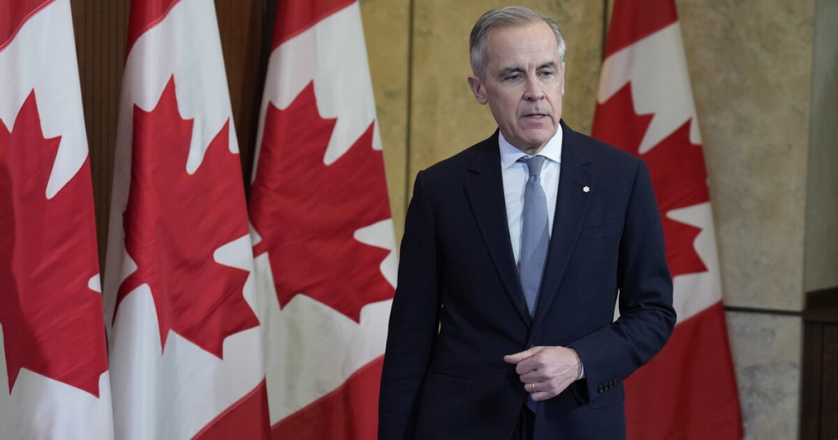 Trump, Carney speak, express optimism as US and Canada prepare new tariffs